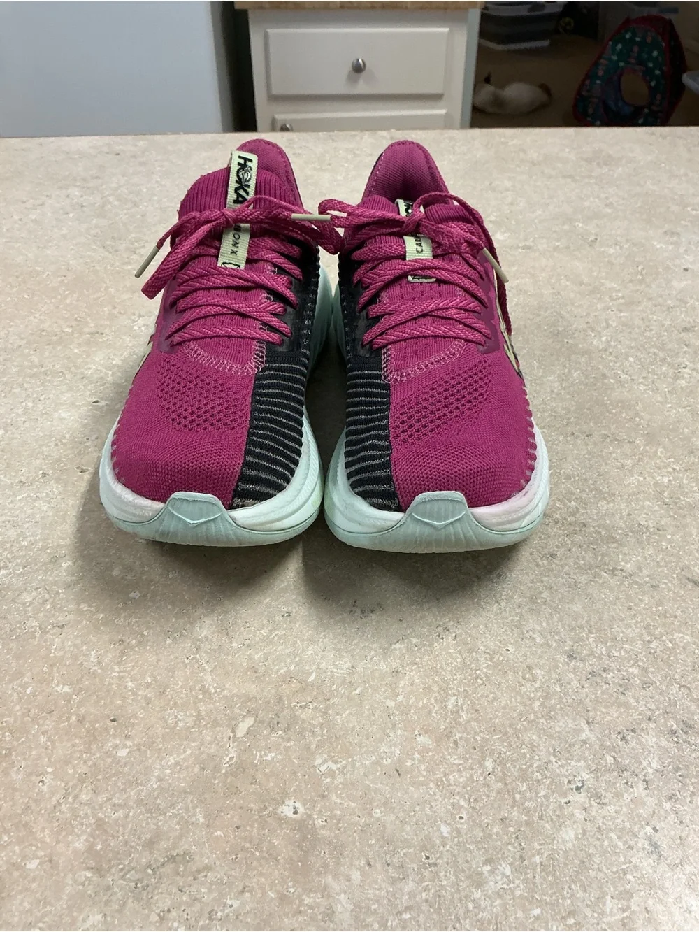 Hoka Carbon X 3 Women’s SZ 7 Running Shoe Festival Fuchsia/Black Hiking Trails